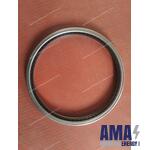 Lower seal